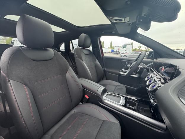 MERCEDES-BENZ GLA 200 d AMG Line  GLA 200 d AMG Line
