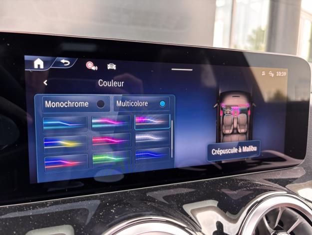 MERCEDES-BENZ GLA 200 d AMG Line  GLA 200 d AMG Line