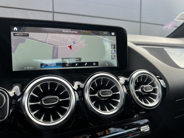 MERCEDES-BENZ Classe B 180 AMG Line Edition  