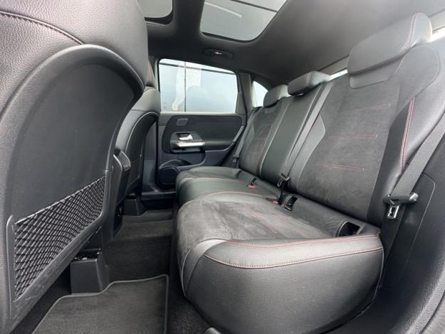 MERCEDES-BENZ Classe B 180 AMG Line Edition  