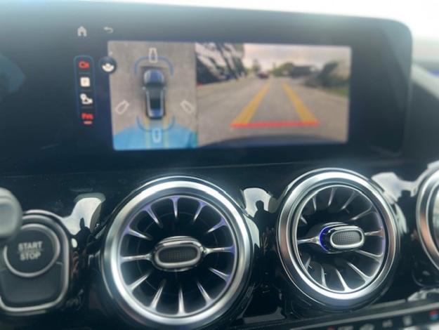 MERCEDES-BENZ EQA 250+ Edition  EQA 250+ Edition