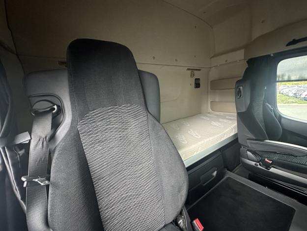 MERCEDES-BENZ Actros F 1846 LS StreamSpace 2.50M - ADR -  