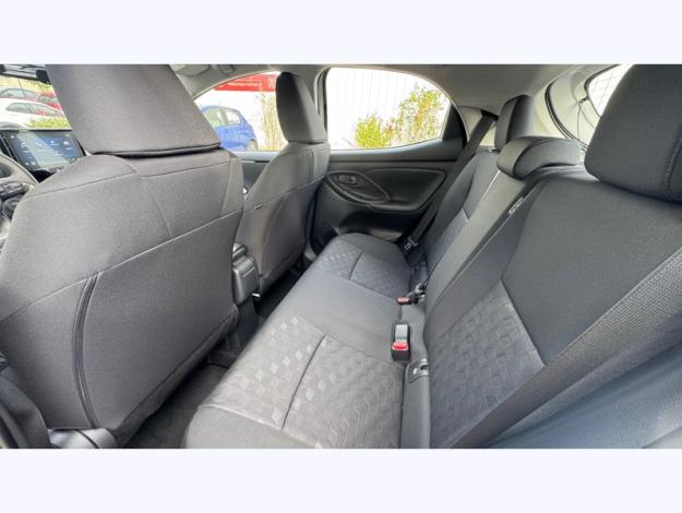 TOYOTA Yaris Hybride 116h Dynamic Business   