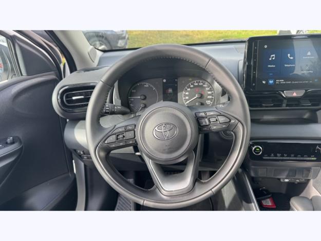 TOYOTA Yaris Hybride 116h Dynamic Business   