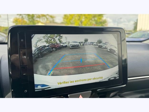 TOYOTA Yaris Hybride 116h Dynamic Business   