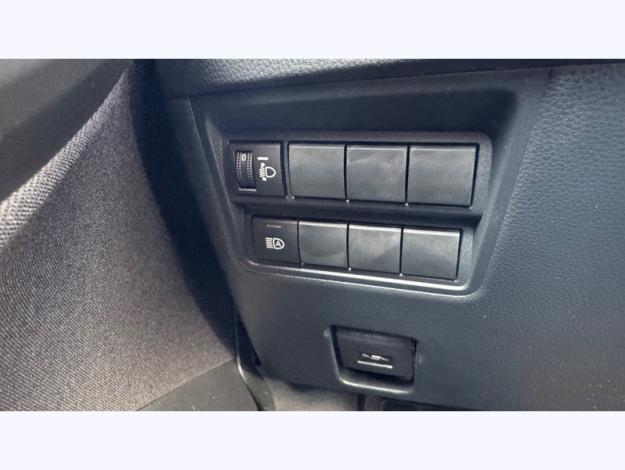 TOYOTA Yaris Hybride 116h Dynamic Business   