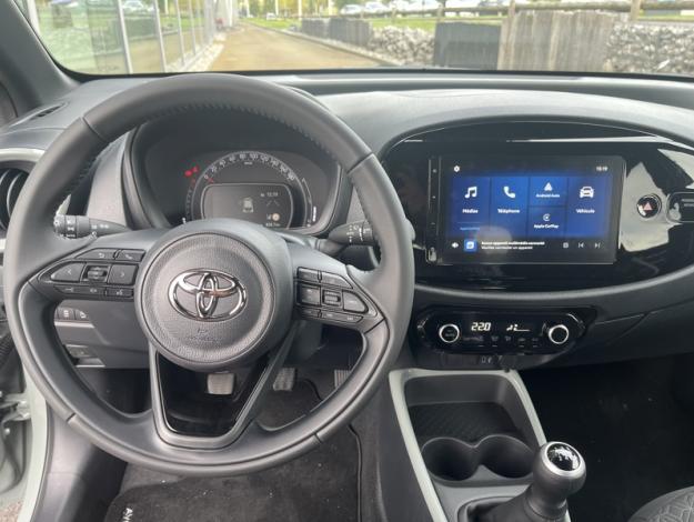 TOYOTA Aygo X 1.0 VVT-i 72 Design  AYGO X 72 CH BVM5 DESIGN ZENRADAR MY24.
