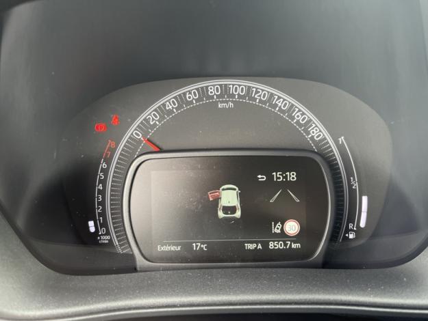 TOYOTA Aygo X 1.0 VVT-i 72 Design  AYGO X 72 CH BVM5 DESIGN ZENRADAR MY24.