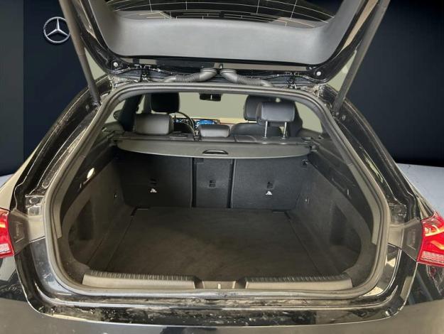 MERCEDES-BENZ CLA 180 Shooting Brake Luxury Line  
