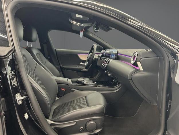 MERCEDES-BENZ CLA 180 Shooting Brake Luxury Line  