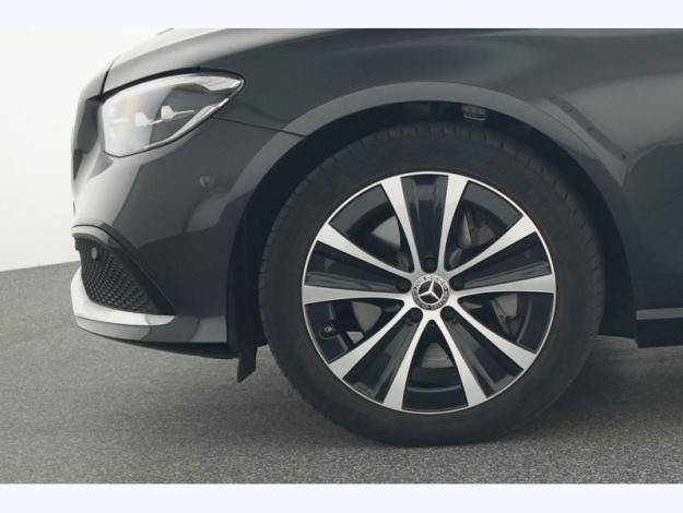 MERCEDES-BENZ E 300 de Berline Luxury Line  