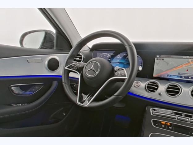 MERCEDES-BENZ E 300 de Berline Luxury Line  