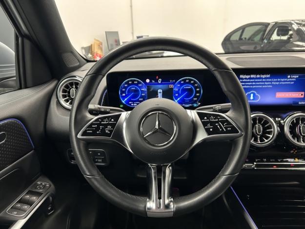 MERCEDES-BENZ EQB 250 + Luxury Line Facelift  