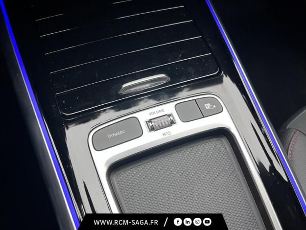 MERCEDES-BENZ GLA 200 d AMG Line  