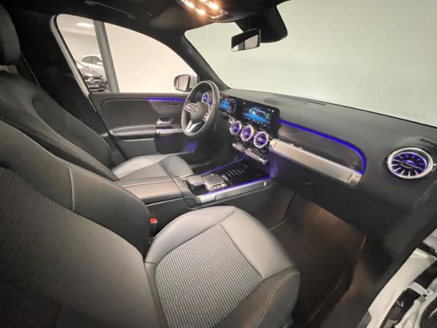 MERCEDES-BENZ GLB 200 Progressive Line  GLB 200 Progressive Line