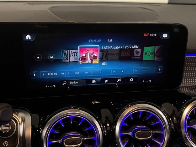 MERCEDES-BENZ GLB 200 Progressive Line  GLB 200 Progressive Line