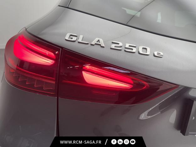 MERCEDES-BENZ GLA 250 e Hybrid EQ AMG Line  GLA 250 e Hybrid EQ AMG Line