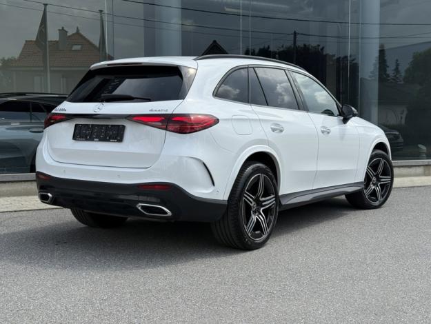 MERCEDES-BENZ GLC-Klasse GLC 300 e 4MATIC Off-Roader