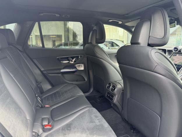 MERCEDES-BENZ GLC-Klasse GLC 300 e 4MATIC Off-Roader