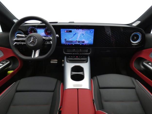 MERCEDES-BENZ CLA Coupé CLA 350 4MATIC avec technologie EQ AMG Line  CLA 350 4MATIC avec technologie EQ Busin