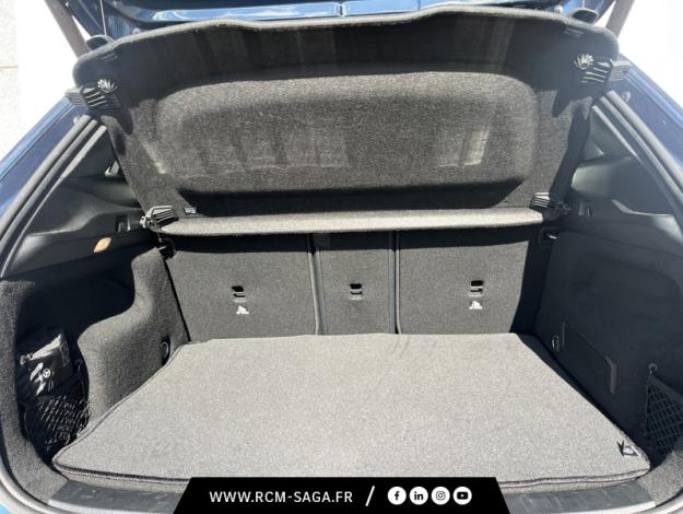 MERCEDES-BENZ GLA 200 d AMG Line  GLA 200 d AMG Line