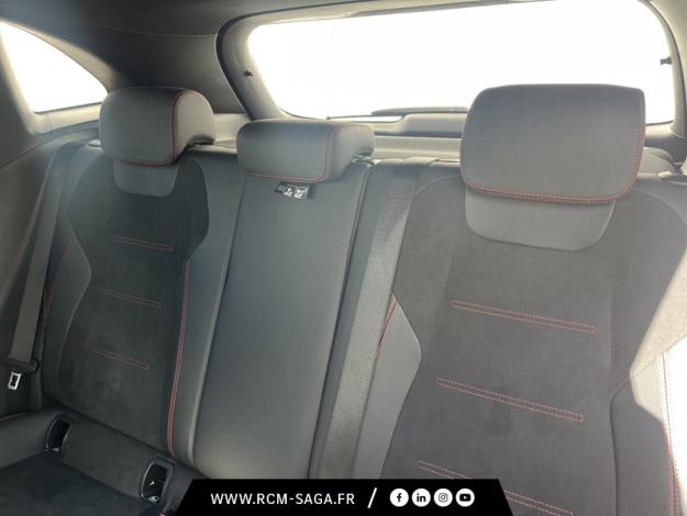 MERCEDES-BENZ GLA 200 d AMG Line  GLA 200 d AMG Line
