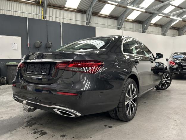 MERCEDES-BENZ E 300 de Berline Luxury Line  