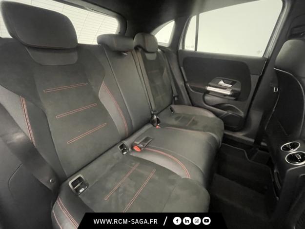 MERCEDES-BENZ GLA 200 d AMG Line  