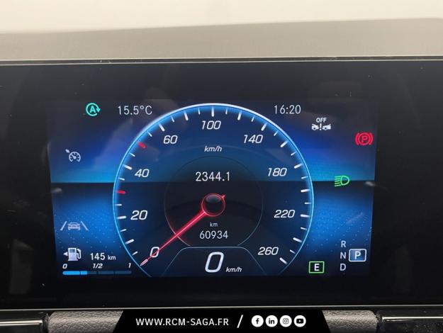 MERCEDES-BENZ GLA 200 d AMG Line  