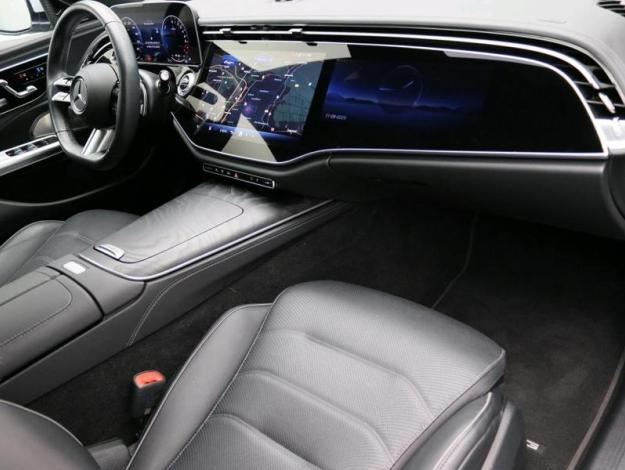 MERCEDES-BENZ E-Klasse E 300 e Limousine