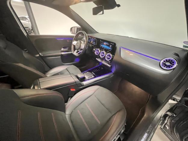 MERCEDES-BENZ GLA 250 e AMG Line  