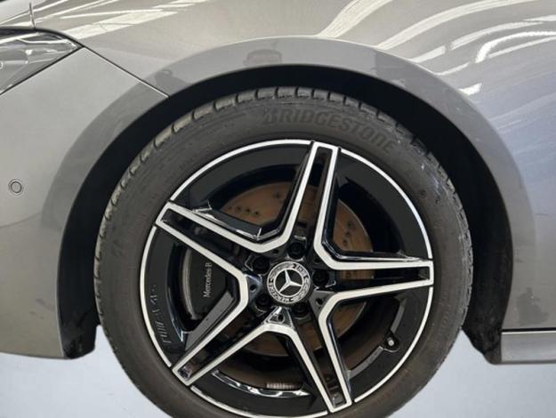 MERCEDES-BENZ CLA 200 d Shooting Brake AMG Pack Night Facelift  