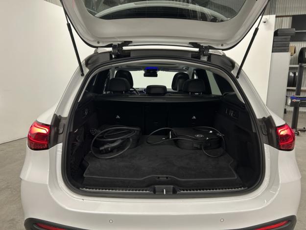 MERCEDES-BENZ GLC-Klasse GLC SUV 300 e 4MATIC Business Line