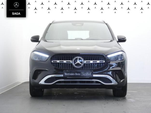 MERCEDES-BENZ GLA 180 Progressive Line  GLA 180 Progressive Line