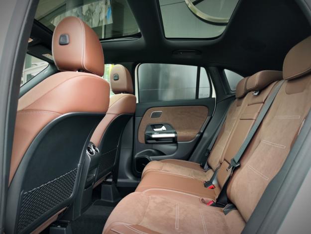 MERCEDES-BENZ GLA 250 e Hybrid EQ AMG Line  GLA 250 e Hybrid EQ AMG Line