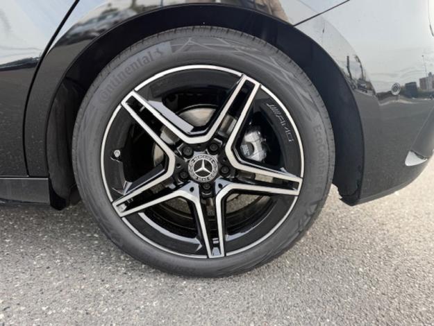 MERCEDES-BENZ Classe A 200 d AMG Line  Classe A 200 d AMG Line