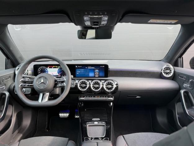 MERCEDES-BENZ Classe A 200 d AMG Line  Classe A 200 d AMG Line