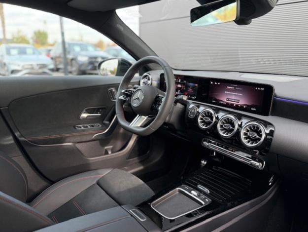 MERCEDES-BENZ Classe A 200 d AMG Line  Classe A 200 d AMG Line