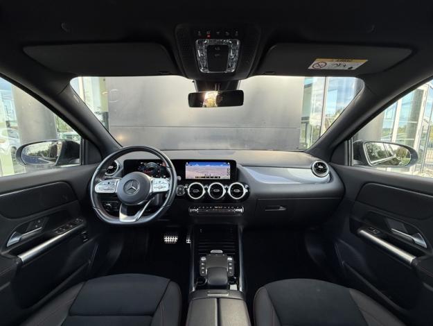 MERCEDES-BENZ GLA 200 d AMG Line  