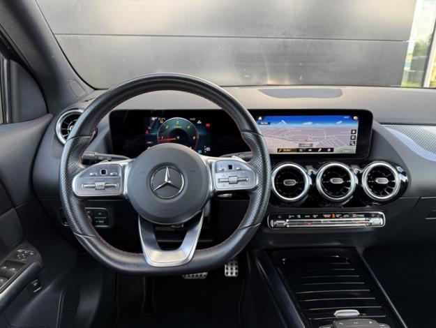 MERCEDES-BENZ GLA 200 d AMG Line  