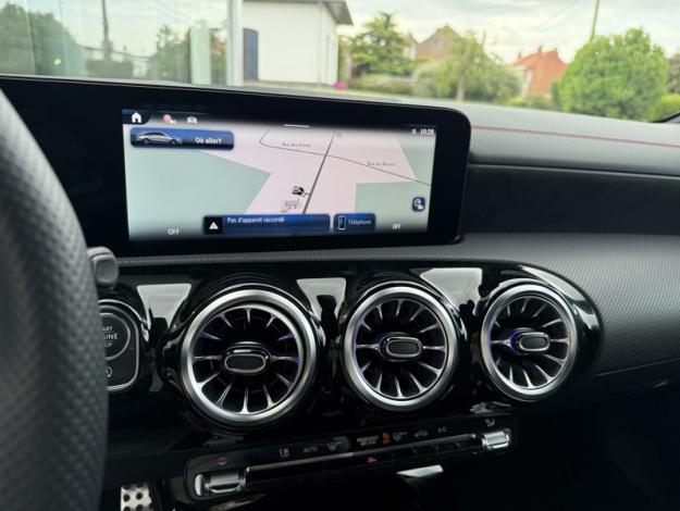 MERCEDES-BENZ CLA 180 SB AMG Pack Night Facelift  