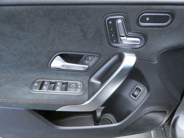 MERCEDES-BENZ Classe A 250 e Hybrid EQ AMG Line  Classe A 250 e Hybrid EQ AMG Line