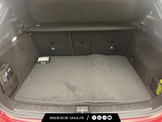 MERCEDES-BENZ GLA 200 d AMG Line  GLA 200 d AMG Line