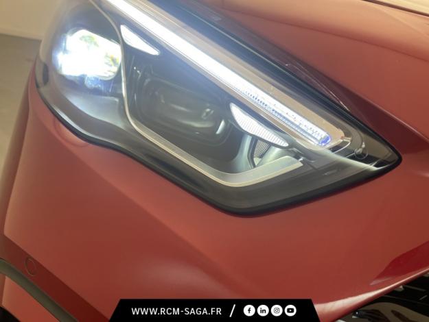 MERCEDES-BENZ GLA 200 d AMG Line  GLA 200 d AMG Line