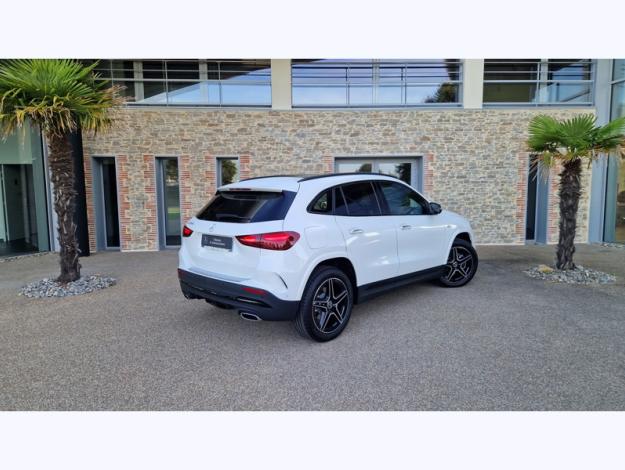 MERCEDES-BENZ GLA 250 e Hybrid EQ AMG Line  GLA 250 e Hybrid EQ AMG Line