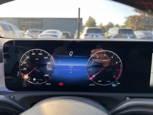 MERCEDES-BENZ CLA 180 Star Edition coupe - SAGA Huy (+32 85 23 69 00) 
