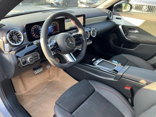 MERCEDES-BENZ CLA 180 Star Edition coupe - SAGA Huy (+32 85 23 69 00) 
