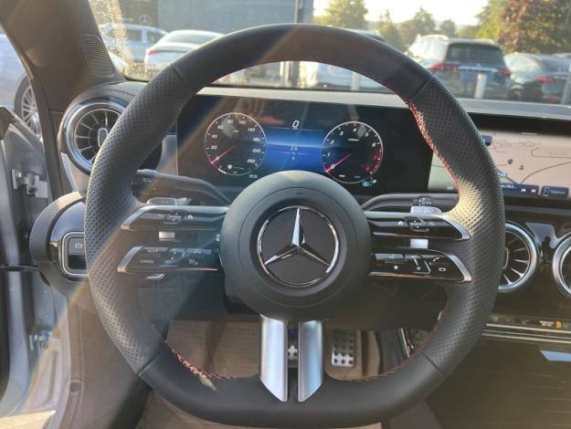 MERCEDES-BENZ CLA 180 Star Edition coupe - SAGA Huy (+32 85 23 69 00) 