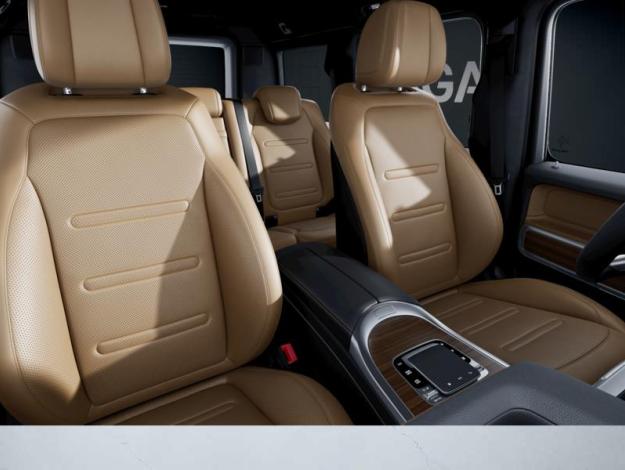 MERCEDES-BENZ G 580   