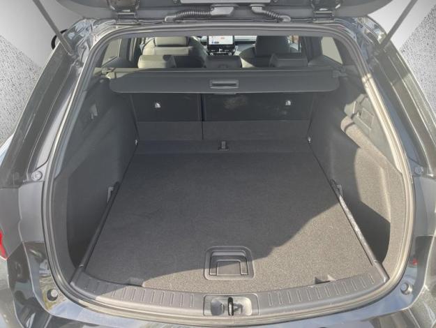 TOYOTA Corolla Touring Sports Hybride 1.8L 140h Design  